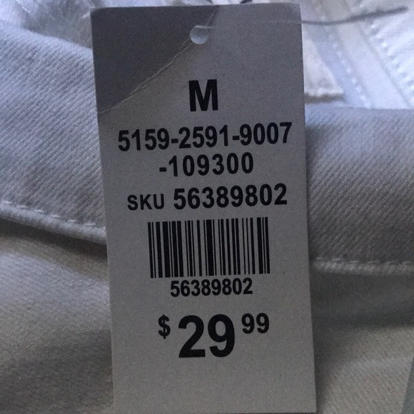 white denim vest from wax jeans! in the size medium. 💌 - Picture 3 of 3